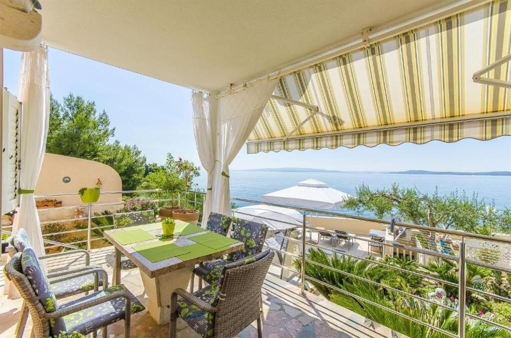 Apartments Nives Trogir Luaran gambar