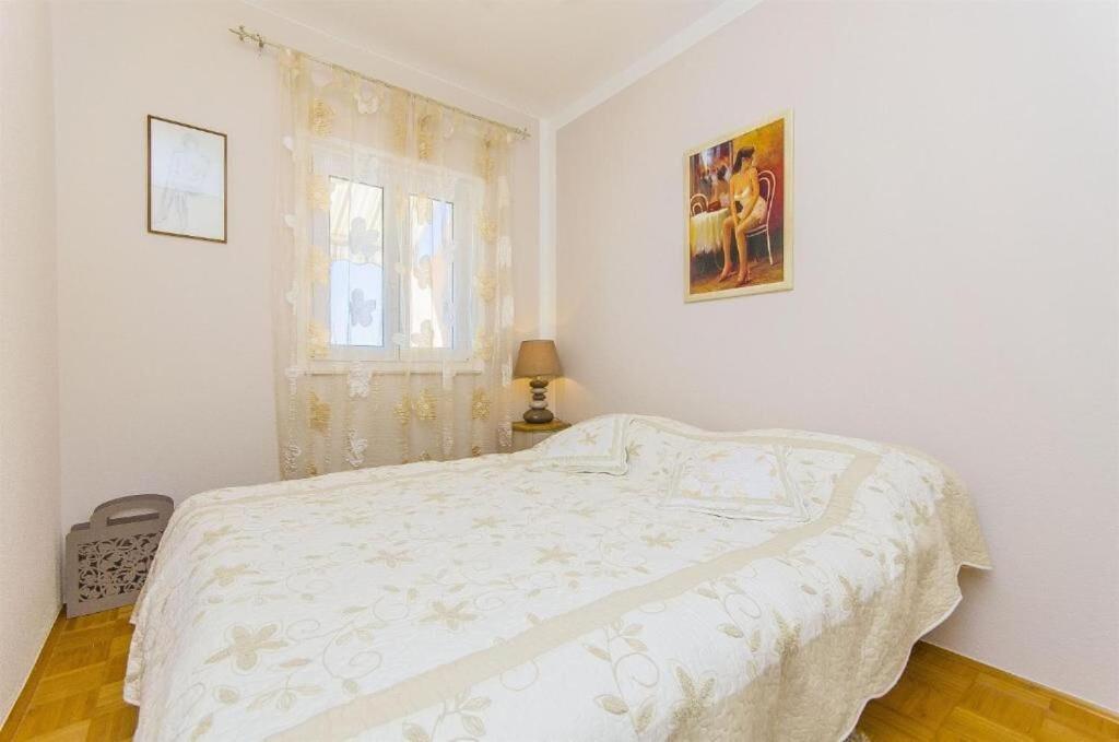Apartments Nives Trogir Luaran gambar